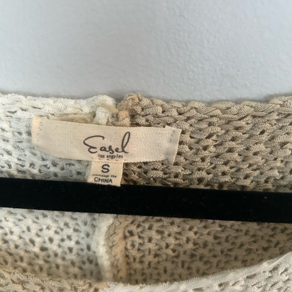 Easel Neutral Block Knit Sweater - Picture 5 of 6